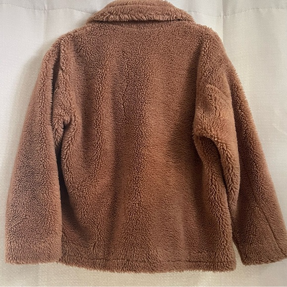 Stand Studio Coat - Picture 2 of 4